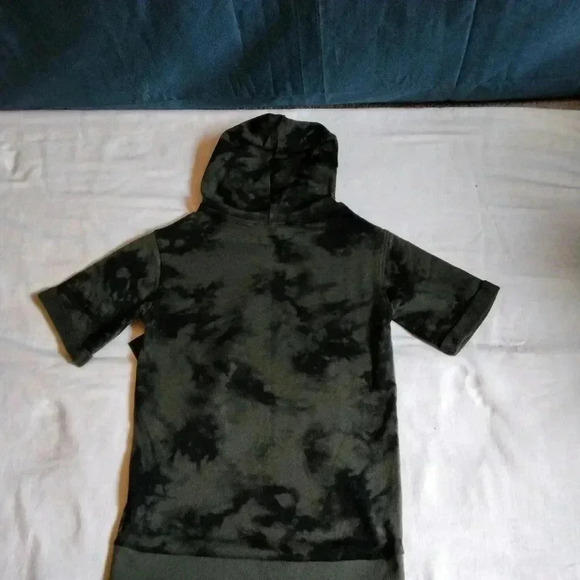 No Boundaries Hoodie NWT - Picture 2 of 4